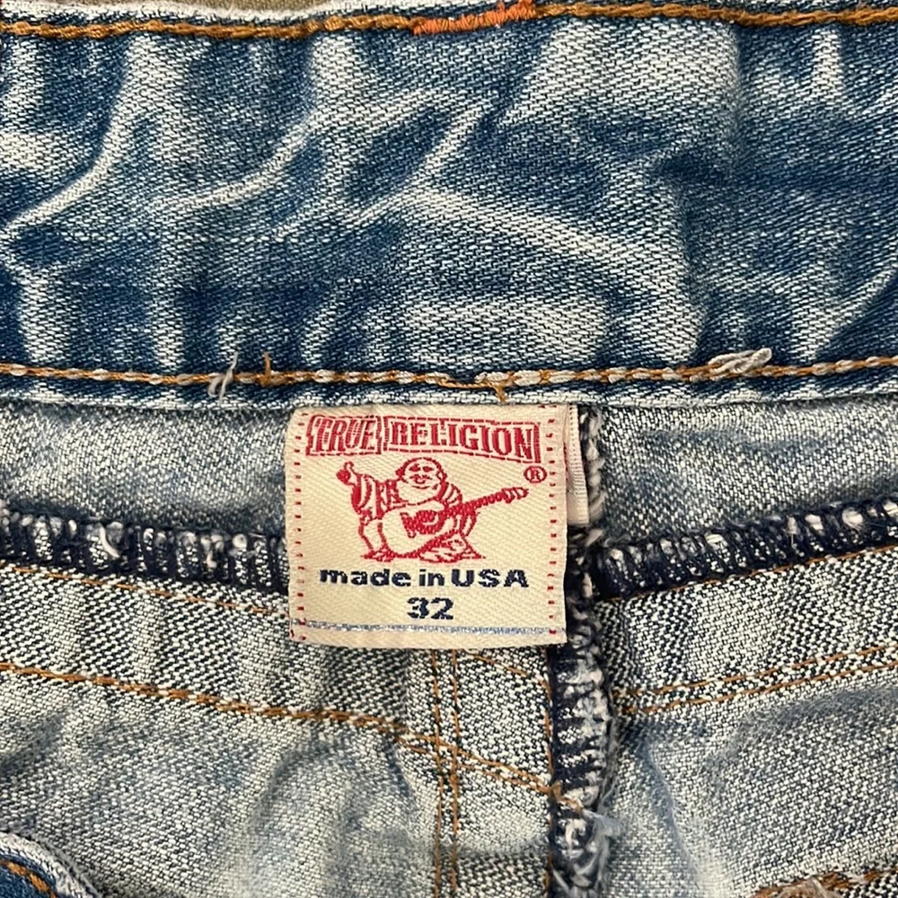 TRUE Religion Joey Super T”Light Wash Blue  32X32 JEANS  w Orange Accent Details